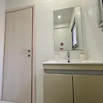 Апартаменты Albert's Center 202b *