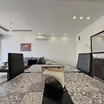 Albert's Center 202b * Ларнака