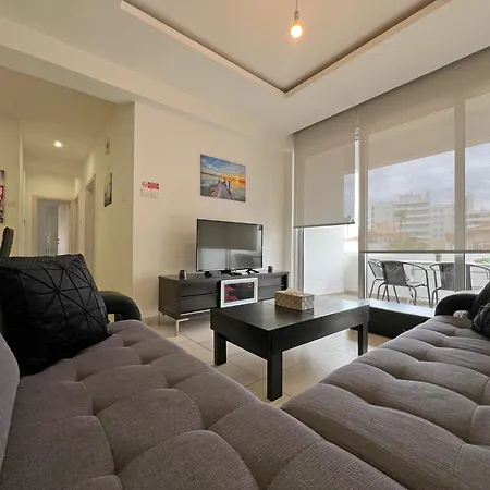 Apartament Albert's Center 202b Larnaca