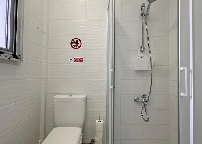 Albert's Center 202b