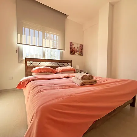 Albert's Center 202b Apartment *