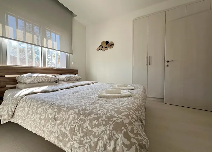 Albert's Center 202b *