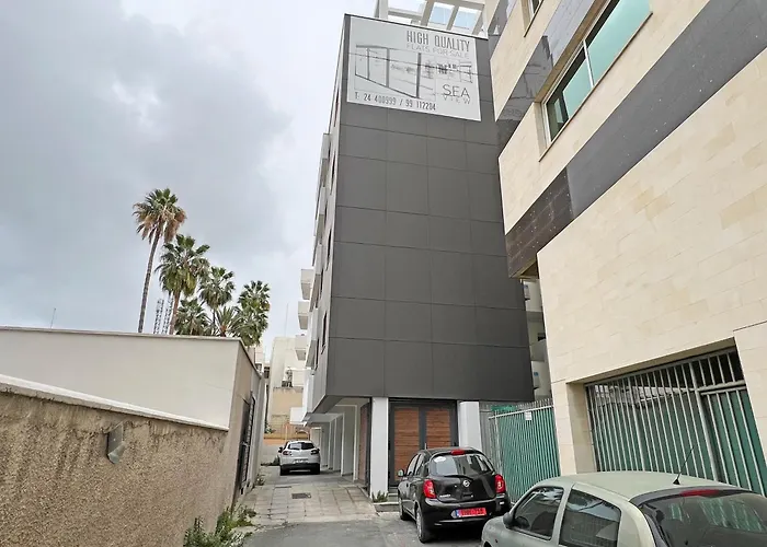 Albert's Center 202b Apartment Larnaca